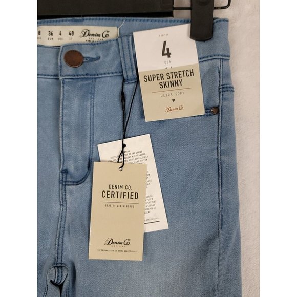 Women's Denim Co Jeans Super Stretch Ultra Soft Sz 4 Skinny Light Wash Blue Read - Picture 3 of 11